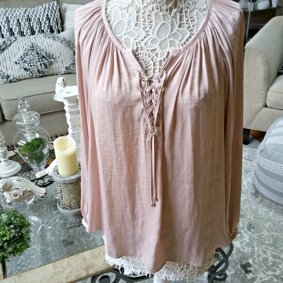 Jennifer Lopez Tops - GORGEOUS Oversized BOHO LACE UP Front TUNIC BLOUSE